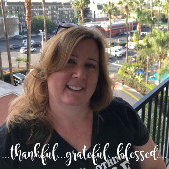 Meet your Posher, Trista - Picture 1 of 1